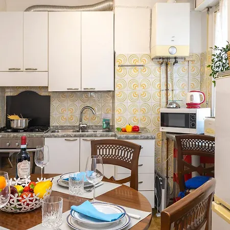 Mary Apartment